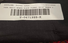 Load image into Gallery viewer, Zara Basic Womens Black Floral Embroidered Straight &amp; Pencil Skirt Size XS

