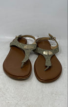 Load image into Gallery viewer, Michael Kors Womens Brown Gray Signature Print Flat Thong Sandals Size 9.5M
