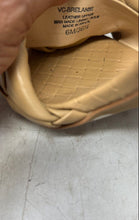 Load image into Gallery viewer, Vince Camuto Womens Brelanie Beige Leather Heeled Slide Sandals Size 6 M
