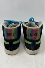 Load image into Gallery viewer, Nike Womens Blazer Mid 6.0 342256-031 Black Lace-Up Mid Top Sneakers Shoes Sz 6
