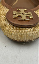 Load image into Gallery viewer, Authentic Tory Burch Womens Brown Beige Ballet Flats Size 8M Damaged
