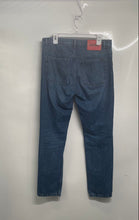 Load image into Gallery viewer, Hugo Boss Mens Blue Denim Medium Wash Distressed Straight Leg Jeans Size 30x32
