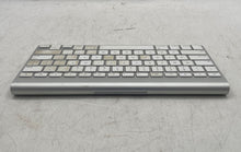 Load image into Gallery viewer, Apple Magic White Bluetooth Portable Wireless Keyboard With Numeric Keypad
