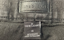 Load image into Gallery viewer, Steve's Jeans Mens Black Denim Flat Front Dark Wash Bermuda Shorts Size 46
