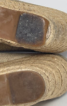 Load image into Gallery viewer, Authentic Tory Burch Womens Filipa Beige Wedge Espadrille Heels Size 7.5B Worn
