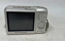 Load image into Gallery viewer, HP Photosmart M627 Model SNPRB-0502 Silver 7.0MP Compact Digital Camera Untested
