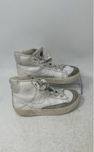Load image into Gallery viewer, Nike Kids Blazer Mid '77 SE White Leather Lace-Up Basketball Shoes Size 10.5C
