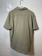 Load image into Gallery viewer, BR Mens Green Striped Short Sleeve Spread Collar Golf Polo Shirt Size L
