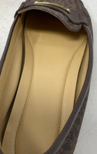 Load image into Gallery viewer, Michael Kors Womens Everett Brown Monogram Print Slip-On Loafer Flats Size 9 M
