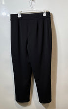 Load image into Gallery viewer, NYCC Womens Black Pleated Straight Leg Belted Formal Dress Pants Size 14
