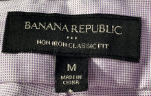 Load image into Gallery viewer, Banana Republic Mens Purple Long Sleeve Non-Iron Classic Fit Dress Shirt Size M
