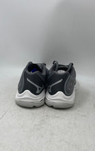 Load image into Gallery viewer, Mizuno Womens Wave Momentum 3 430283.9191 Gray Lace-Up Running Shoes Size 7

