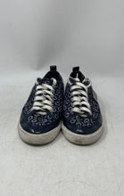Load image into Gallery viewer, Guess Womens Baya 2 Navy White Low Top Lace-Up Sneaker Shoes Size 5.5M
