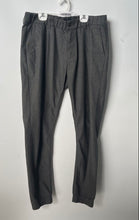 Load image into Gallery viewer, Tommy Hilfiger Mens Gray Flat Front Pockets Skinny Leg Dress Pants Size 33/34

