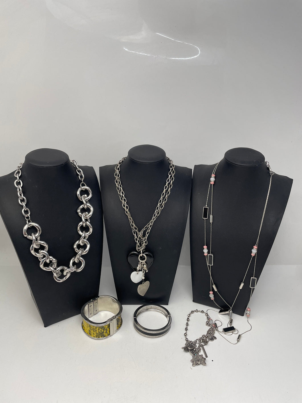 'Express, Lucky Brand, NY Women's Silver Tone Necklaces-Bracelets (6Pcs)