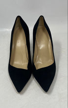 Load image into Gallery viewer, Banana Republic Womens Black Leather Pointed Toe Slip-On Pump Heels Size 8.5
