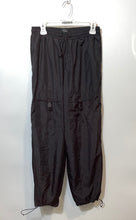 Load image into Gallery viewer, Factorie Mens Black Elastic Waist Drawstring Tapered Leg Cargo Pants Size M
