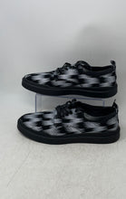 Load image into Gallery viewer, Giorgio Brutini Mens Memory Foam Wahiberg Black White Sneaker Shoes Size 10.5M
