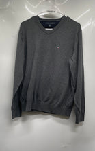 Load image into Gallery viewer, Tommy Hilfiger Mens Gray Long Sleeve Pullover Sweatshirt Size Large
