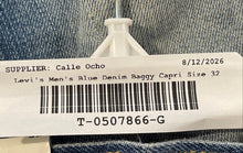 Load image into Gallery viewer, Levi's Mens Blue Medium Wash Denim 478 Baggy Capri Jeans Size 32 With Tag
