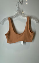 Load image into Gallery viewer, Signature 8 Studio 79 Girls Brown Sleeveless Cropped Top Size Small With Tag
