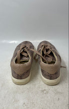 Load image into Gallery viewer, Sam Edelman Womens Ethyl Multicolor Animal Print Lace-Up Sneaker Shoes Size 9M
