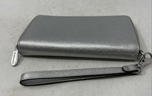 Load image into Gallery viewer, Michael Kors Womens Jet Set Travel Silver-Tone Leather Wristlet Wallet
