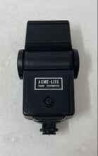 Load image into Gallery viewer, Acme-Lite T825 Thyristor Circuit Shoe Mount Flash For Film Camera Only Untested
