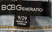 Load image into Gallery viewer, BCBGeneration Womens Blue Denim Light Wash Raw Hem Wide-Leg Jeans Size 9/29
