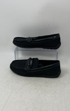 Load image into Gallery viewer, Steve Madden Kids Justinn Black Round Toe Slip-On Loafers Shoes Size 5
