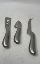 Load image into Gallery viewer, Stainless Steel Constricted Cheese Knives With Brushed Finish Set Of 3 Pieces

