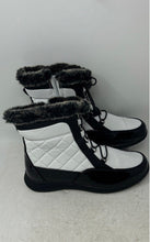 Load image into Gallery viewer, Totes Womens Lindsay White Faux Fur Trim Round Toe Side Zip Winter Boots Size 9W
