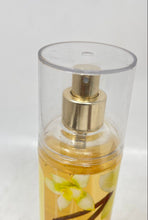 Load image into Gallery viewer, Bodycology Womens Whipped Vanilla Long-Lasting Fragrance Body Mist Size 8 fl Oz
