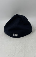 Load image into Gallery viewer, New Era 59Fifty Mens Black MLB New York Yankees On-Field Baseball Cap Size 7 5/8
