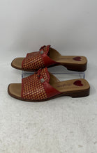 Load image into Gallery viewer, Brighton Womens Joan Red Beige Woven Open Toe Slip-On Slide Sandals Size 7.5M

