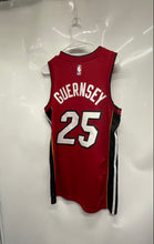 Load image into Gallery viewer, Nike Mens Red Miami Heat Kasparas Jakučionis #25 Basketball NBA Jersey Size 44
