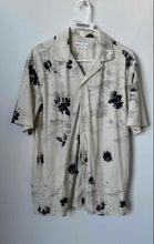 Load image into Gallery viewer, Zara Mens White Black Floral Print Long Sleeve Collared Button-Up Shirt Size L
