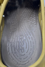 Load image into Gallery viewer, Crocs Unisex Echo 207937 Green Round Toe Slip-On Clog Shoes Size M 6 W 8
