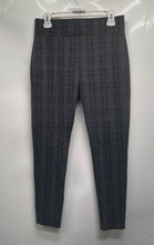 Load image into Gallery viewer, Loft Womens Black White Plaid Print Stretch Pull-On Dress Pants Size M
