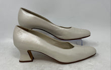 Load image into Gallery viewer, Coca Womens White Leather Round Toe Slip-On Block Pump Heels Size 8.5 B
