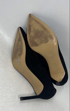 Load image into Gallery viewer, Banana Republic Womens Black Leather Pointed Toe Slip-On Pump Heels Size 8.5
