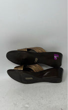 Load image into Gallery viewer, Italian Shoemakers Womens Kenny Bronze-Tone Open Toe Slip-On Slide Sandals Sz 7
