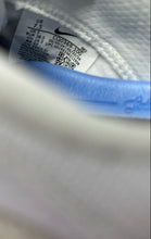 Load image into Gallery viewer, Nike Womens Alleyoop SB CQ0369-100 White Black Lace-Up Sneaker Shoes Size 7.5
