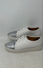 Load image into Gallery viewer, Vizzano Womens White Silver Glitter Low Top Lace-Up Sneaker Shoes Size 8
