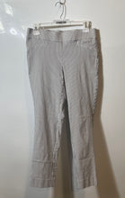Load image into Gallery viewer, Anne Klein Womens White Gray Striped Pull-On Skinny Leg Cropped Pants Size 6
