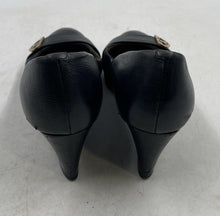 Load image into Gallery viewer, Authentic Tory Burch Womens Black Leather Wedge Pump Heels Size 8 Damaged

