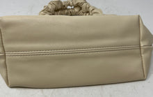 Load image into Gallery viewer, Abercrombie &amp; Fitch Womens Cream Leather Top Handle Handbag
