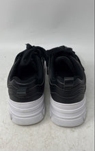 Load image into Gallery viewer, Guess Womens Kathie Black Low Top Lace-Up Platform Sneaker Shoes Size 5.5M
