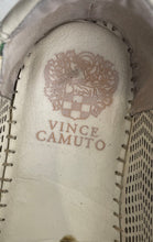Load image into Gallery viewer, Vince Camuto Womens Joellan Multicolor Printed Lace-Up Sneaker Shoes Size 6.5M
