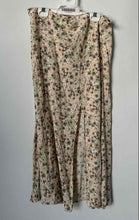 Load image into Gallery viewer, H&amp;M Womens Multicolor Floral Print Side Slit Long Maxi Skirt Size 8
